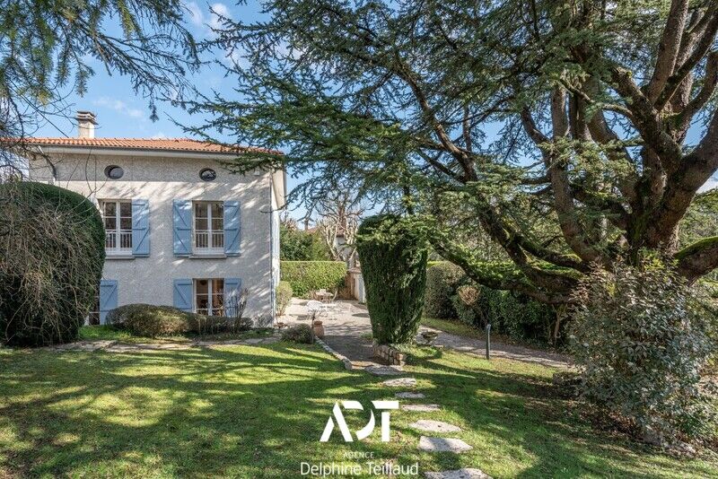 Villa / Maison 7 pièces  à vendre Meylan 38240