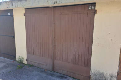 Garage  27000 €