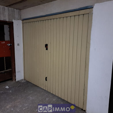 Garage  28000 €