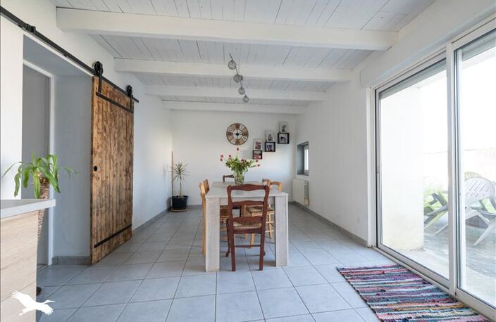 Maison en pierre de 5 pièces principales — photo 2