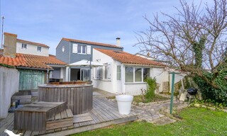 Maison 5 Pièces 87 m² à vendre à Nieul-sur-Mer (17137)
