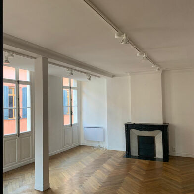 Appartement 11 pièces 185 m²