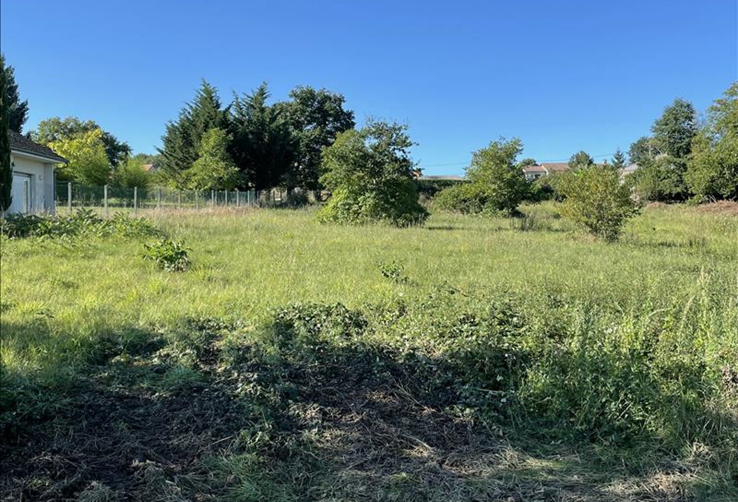 Terrain à bâtir de 0 pièces principales — photo 1