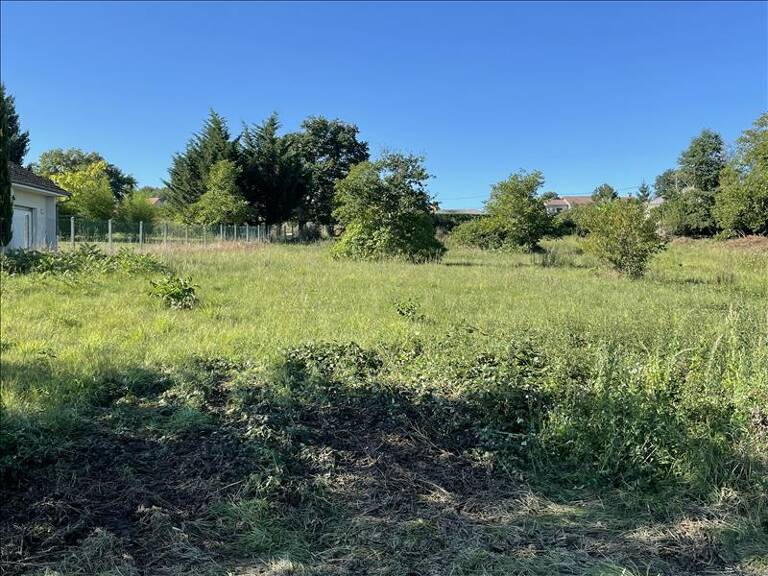 Terrain à bâtir de 0 pièces principales — photo 1