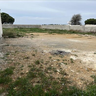 Terrain  249100 €