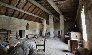 Maison 8 Pièces 419 m² à vendre à Saint-Médard-de-Guizières (33230)