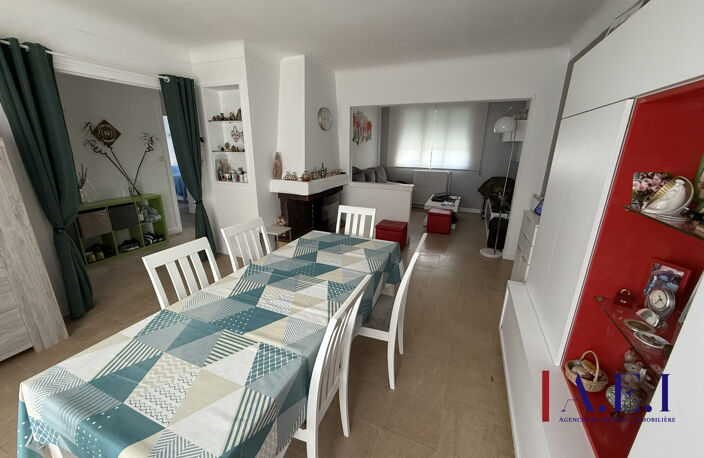 Maison type 4 sur sous-sol 946 m² de terrain — photo 2