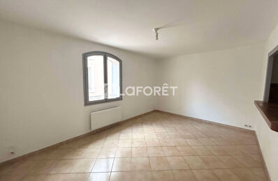 location appartement 500 € CC /mois à proximité de Morières-Lès-Avignon (84310)