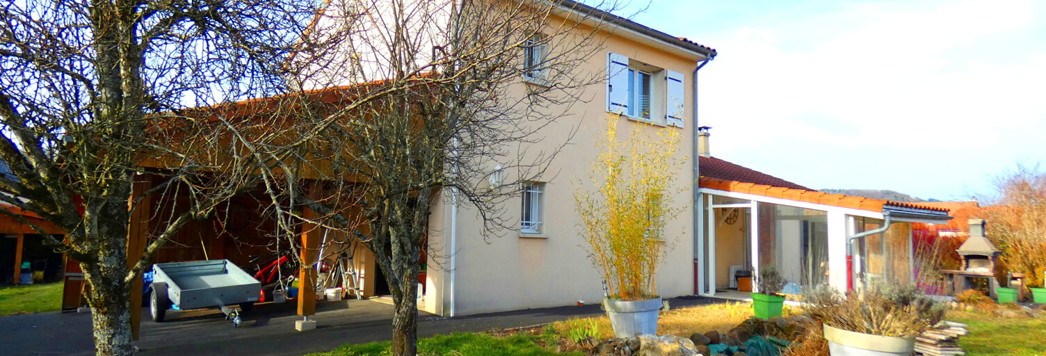 Maison 5 Pièces 127 m² à vendre à Vézac (15130)