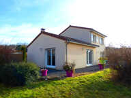 A 2 pas d' Arpajon sur Cère BELLE MAISON contemporaine — photo 2