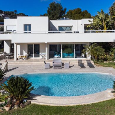 Maison 5 pièces 2495000 €