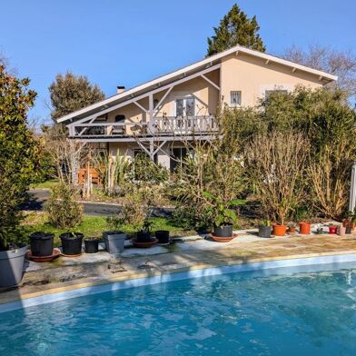 Maison 5 pièces 394200 €