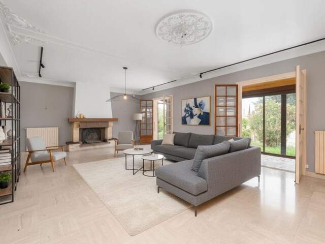 Maison À Vendre — photo du bien