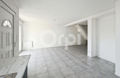 location maison 900 € CC /mois à proximité de La Madeleine-de-Nonancourt (27320)