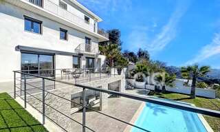 Maison 7 Pièces 175 m² à vendre à Nice (06000)