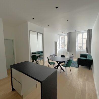 Appartement 2 pièces 1485 €