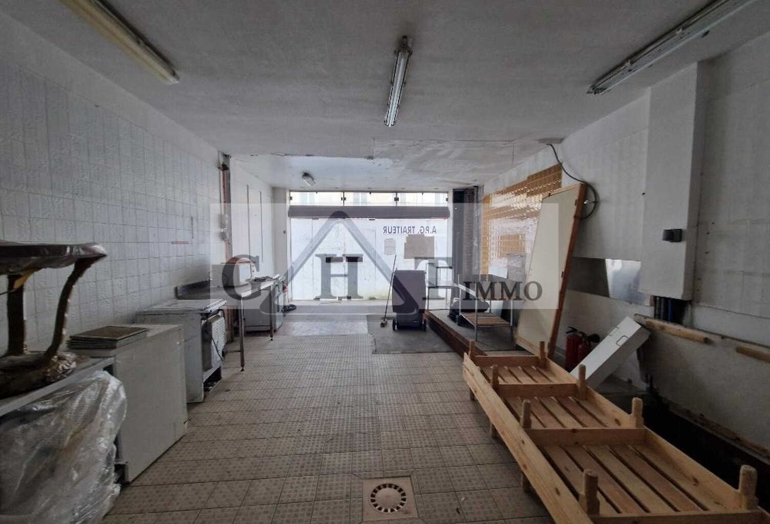 A LOUER 155 M²  BOUTIQUE + LOGEMENT AU CENTRE VILLE DE MONTMORENCY — photo 1