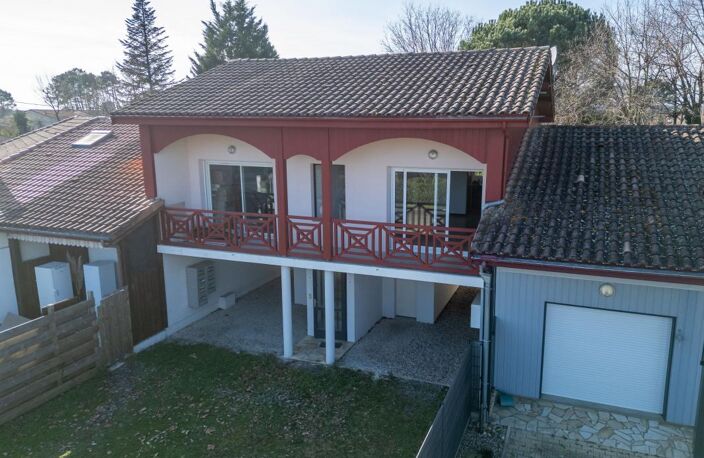 Appartement À Vendre — photo 2