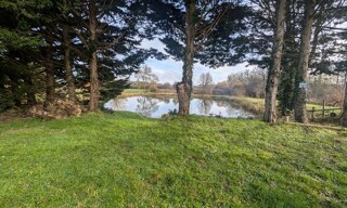 Maison  7305 m² à vendre à Avrillé-les-Ponceaux (37340)
