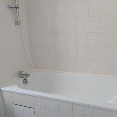 Appartement 3 pièces 470 €