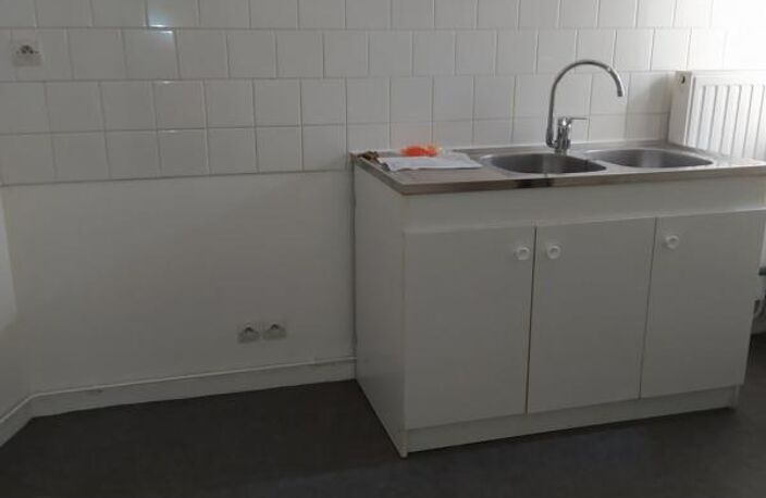 Location Appartement 3  pièces 60 m² Ingrandes — photo 3