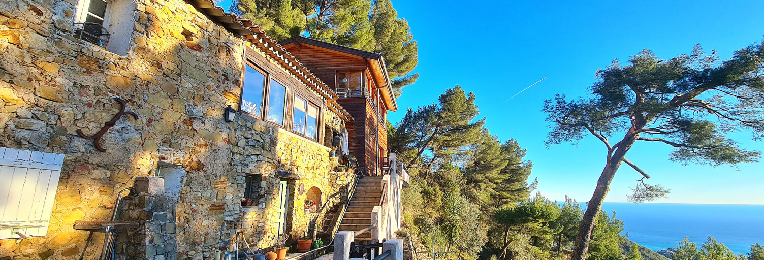 Maison 7 Pièces 188 m² à vendre à Menton (06500)