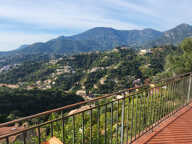 Menton,dernier étage,  villa dolce,appartement Maison de 73 — photo 4