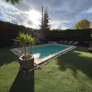 Maison 8 pièces 499000 €