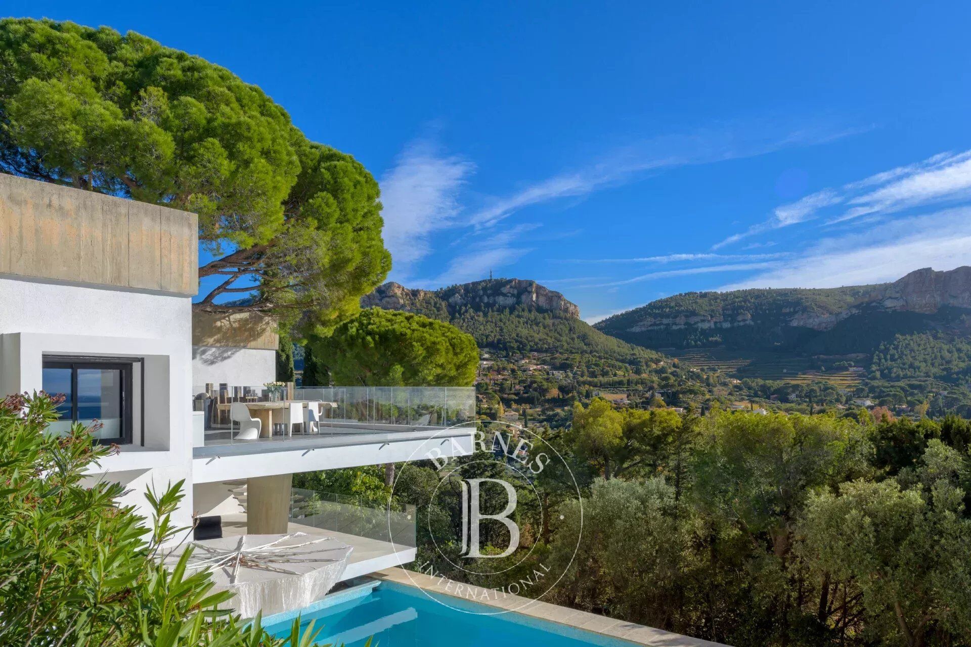 Villa / Maison 7 pièces  à vendre Cassis 13260