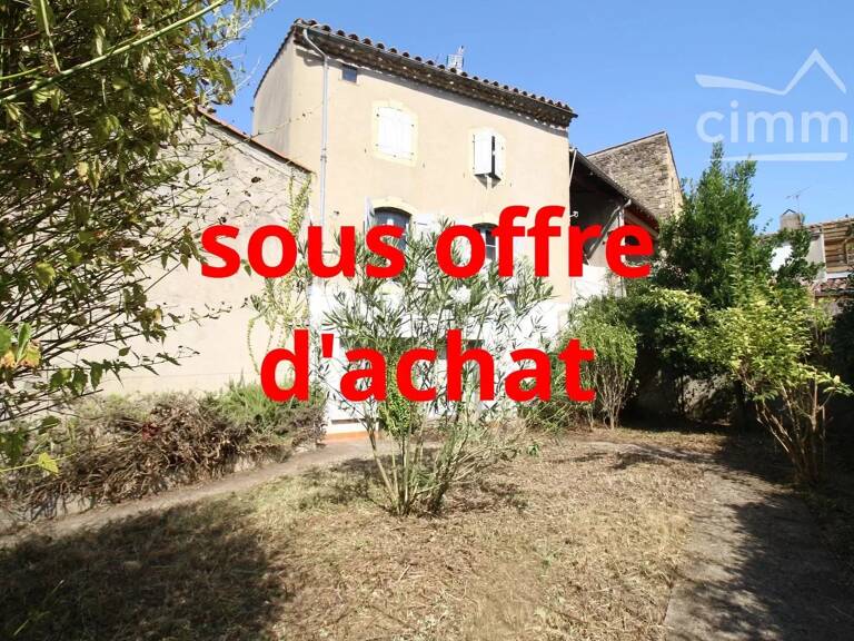 A vendre une grande maison de ville avec jardin, dépendance et g — photo 1