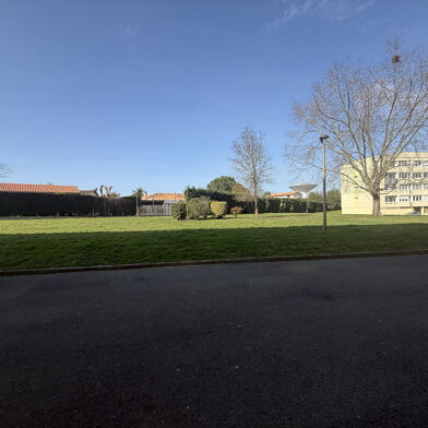 Appartement 4 pièces 160000 €