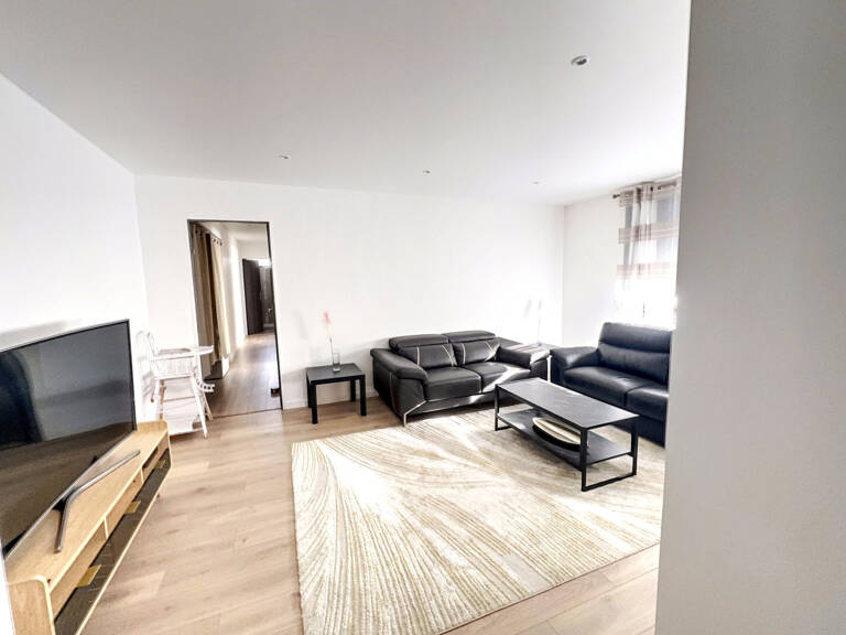 Appartement rénové 3 chambres 73m2 + jardin 54m2 — photo 1
