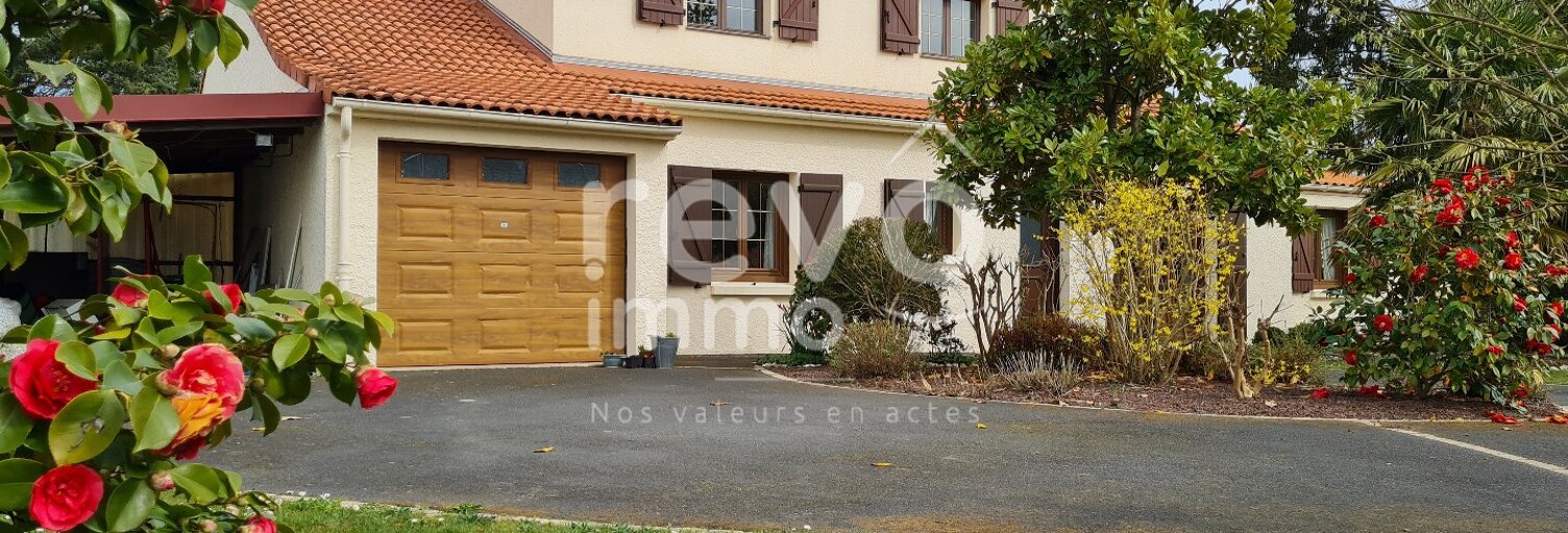 Maison 8 Pièces 158 m² à vendre à Le Cellier (44850)