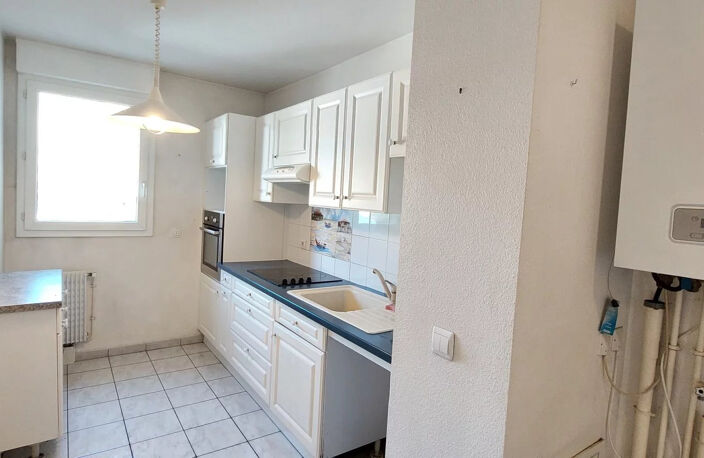 Appartement T3 dans résidence Gaume en centre ville — photo 3