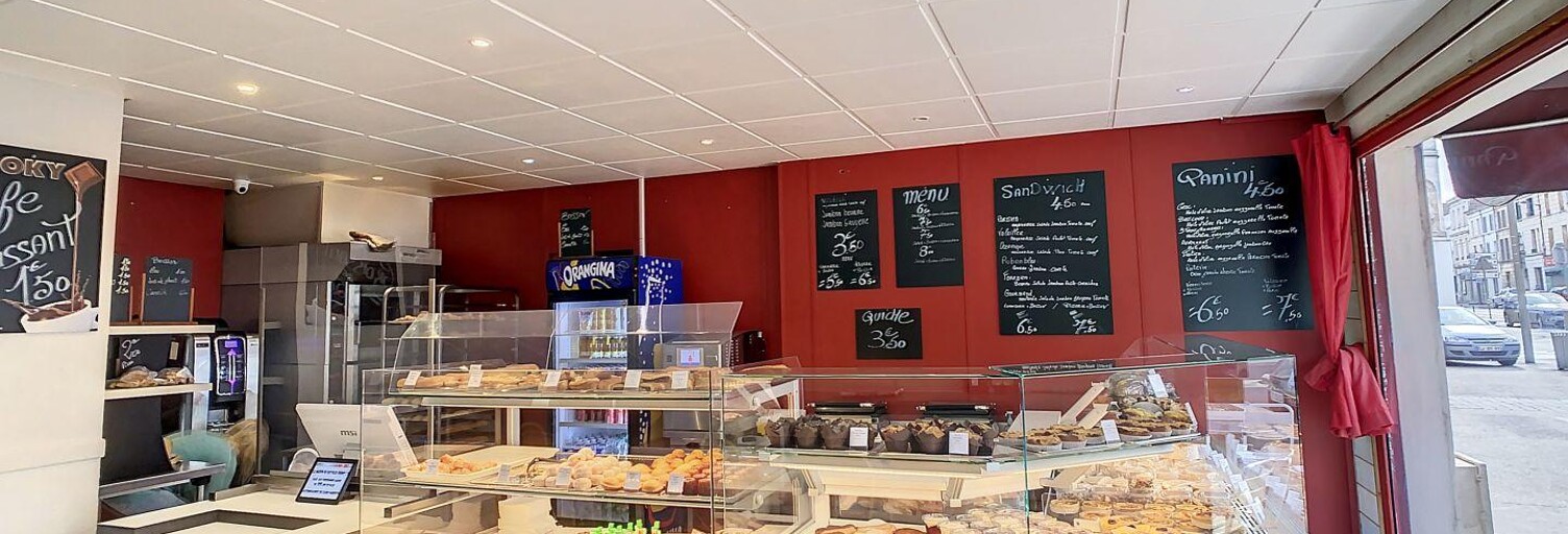 Commerce  100 m² à vendre à Niort (79000)