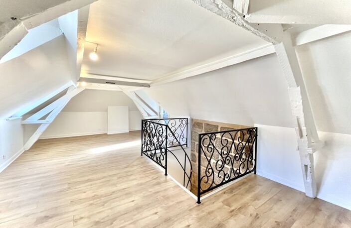 Maison en pierre de 6 pièces principales — photo 4