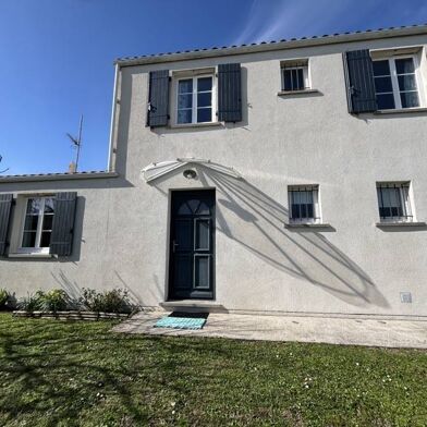 Maison 7 pièces 379800 €