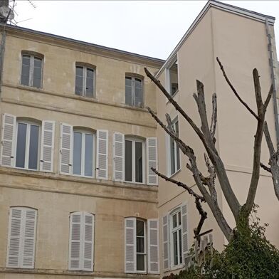 Immeuble  342875 €