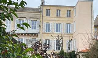 Immeuble   m² à vendre à Jonzac (17500)