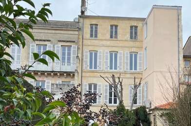 Immeuble  316500 €