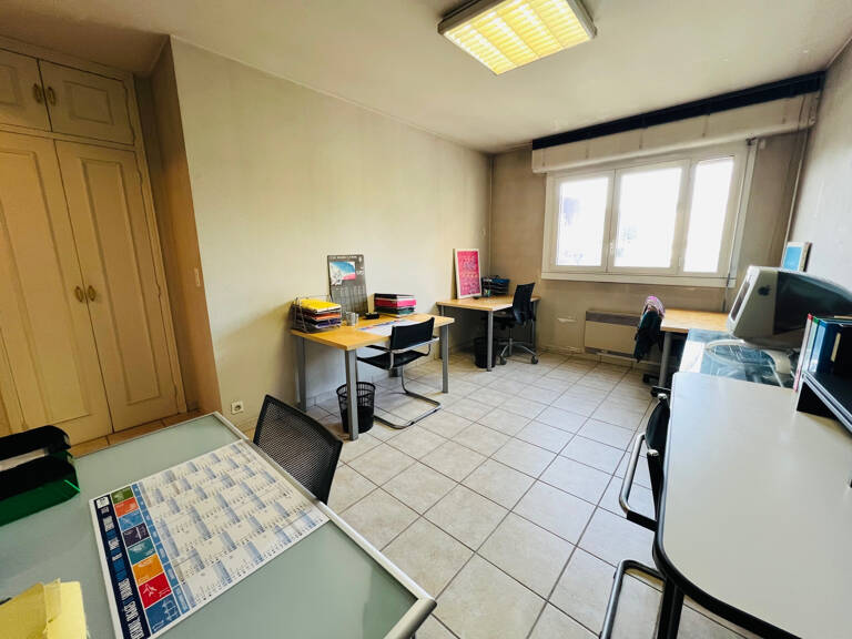 Appartement 3 pièces ou bureaux St Cyprien / Fer à Cheval — photo 1