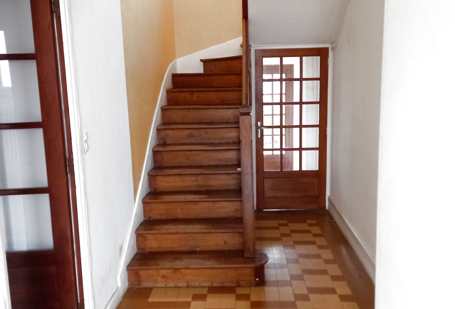 MAISON DE VILLAGE - — photo 1