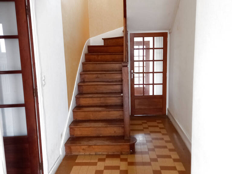 MAISON DE VILLAGE - — photo 1