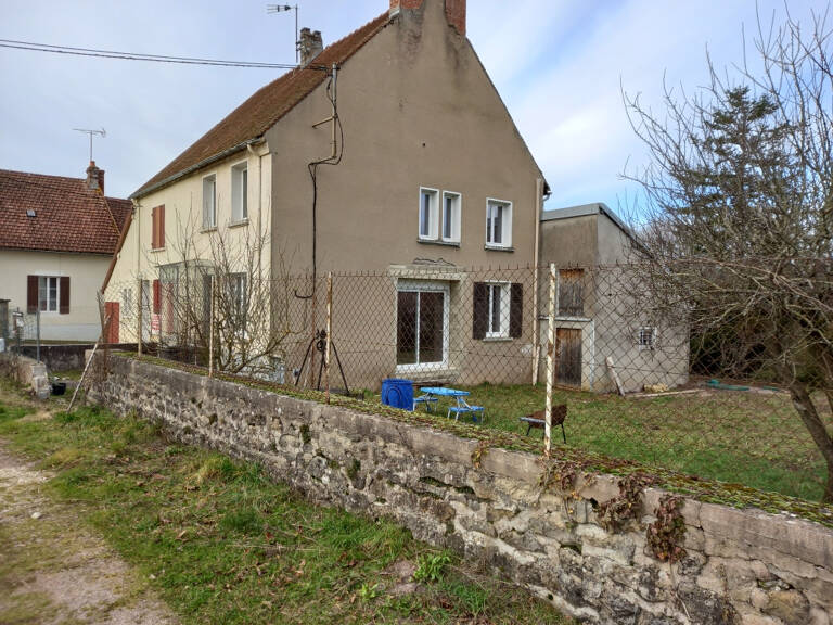 MAISON DE VILLAGE — photo 1