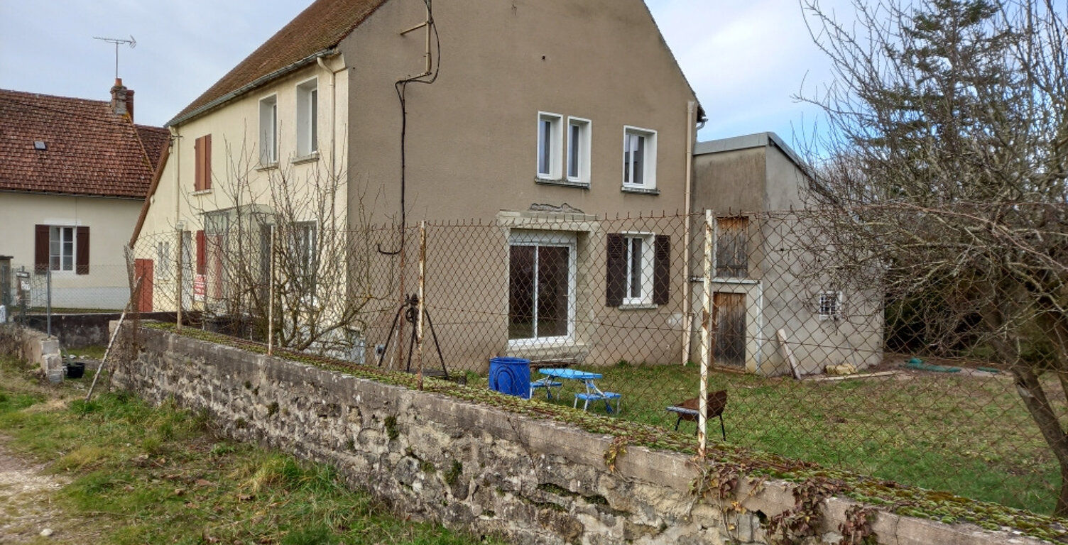MAISON DE VILLAGE — photo 1