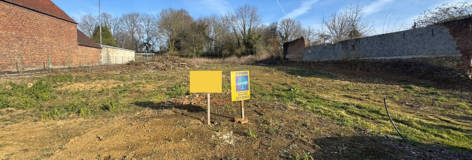 Terrain  2982 m² à vendre à Poix-du-Nord (59218)
