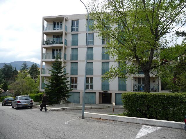 Appartement 4 pièces  à louer Privas 07000