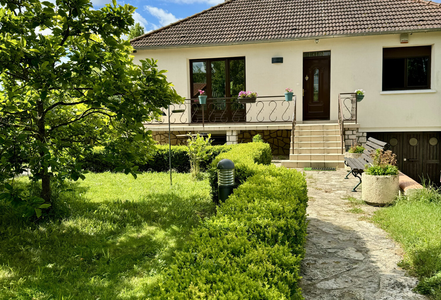 CAMPAGNE, 7 MN DES COMMERCES, 3/4 CHAMBRES, CALME, 89/140 M2 — photo 1