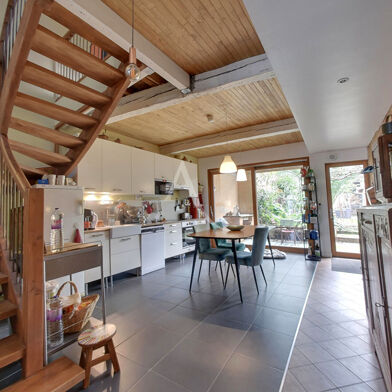 Maison 7 pièces 451500 €