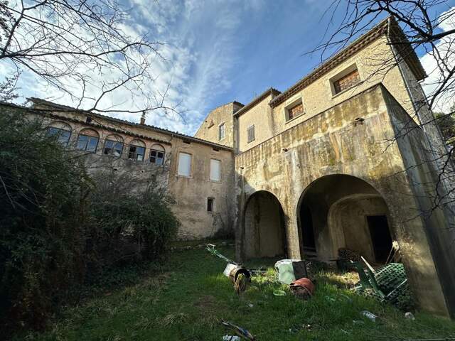 Maison À Vendre — photo du bien